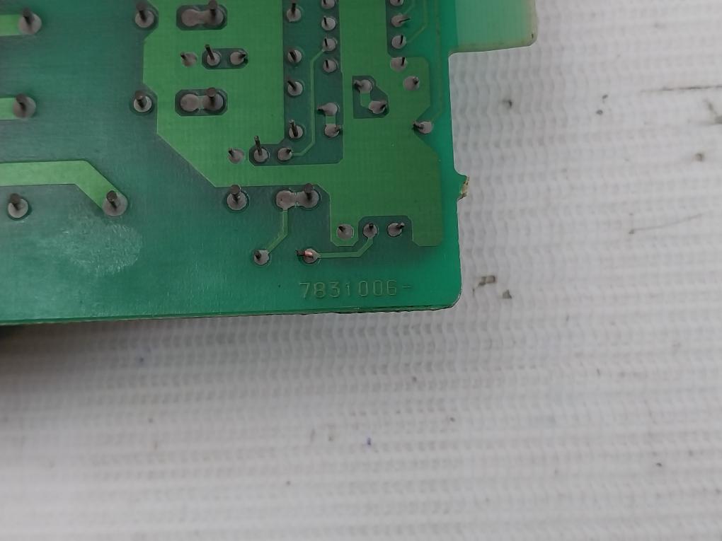 Ge Fanuc Ic610Mdl179A 8 Circuits Output Module 115Vac