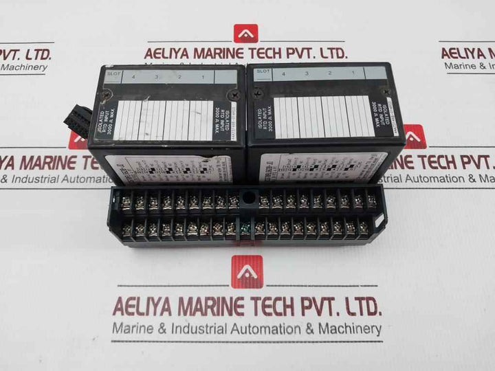 Ge Fanuc Ic670chs101a I/o Base Barrier Style Terminal 3000ohm