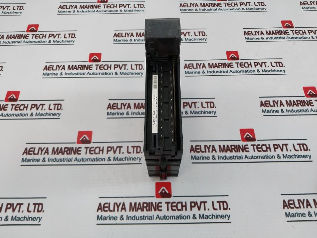 Ge Fanuc Ic693Mdl742J Output Module 12/24Vdc 1A 16Pt Pos
