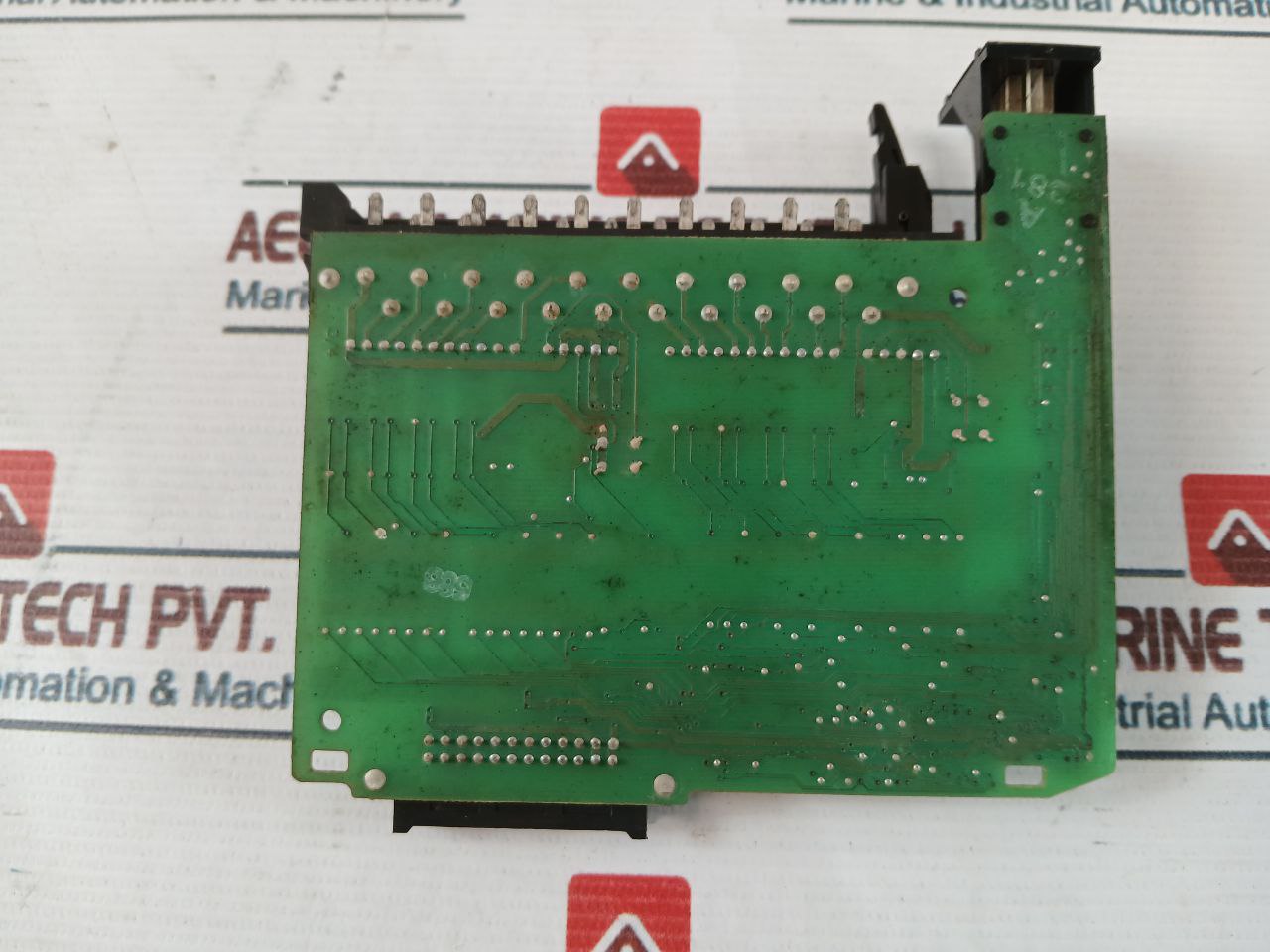 GE Fanuc Ic693mdl742 Positive Logic Output Module 12/24 Vdc
