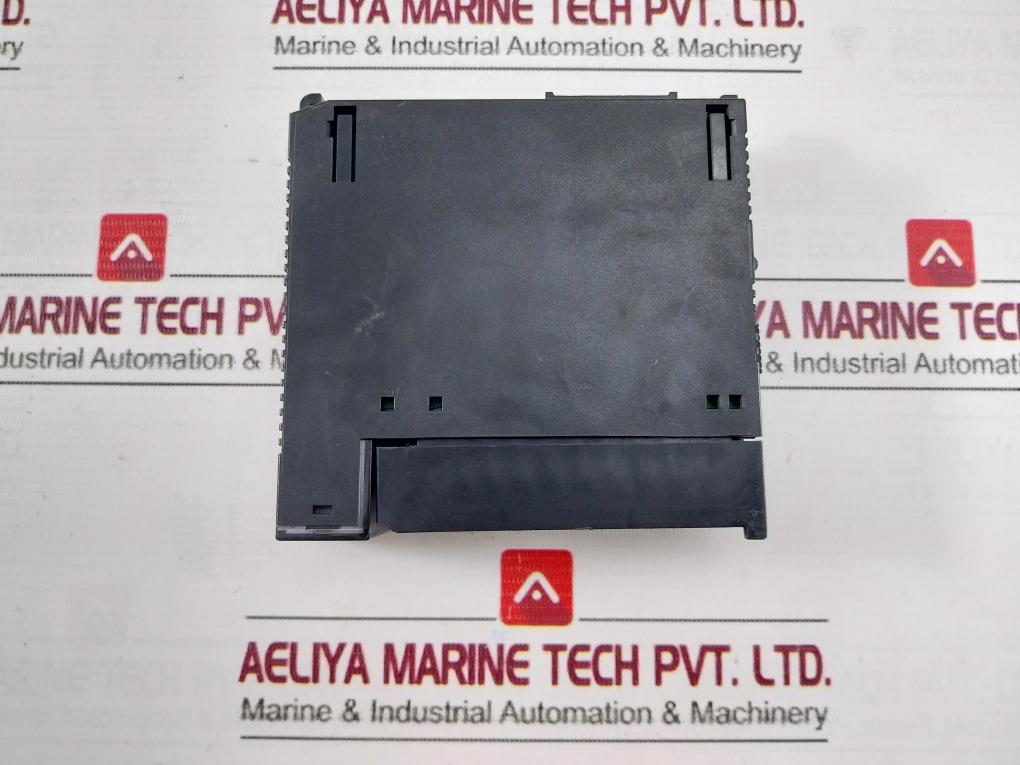 Ge Fanuc Ic693Mdl940K Relay Output Module 60C
