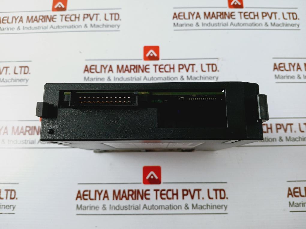 Ge Fanuc Ic693mdl940d Output Relay 24vdc 16pt