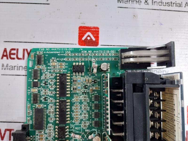 Ge Fanuc Mdl742 Output Module 12/24 Vdc Ic693Mdl742