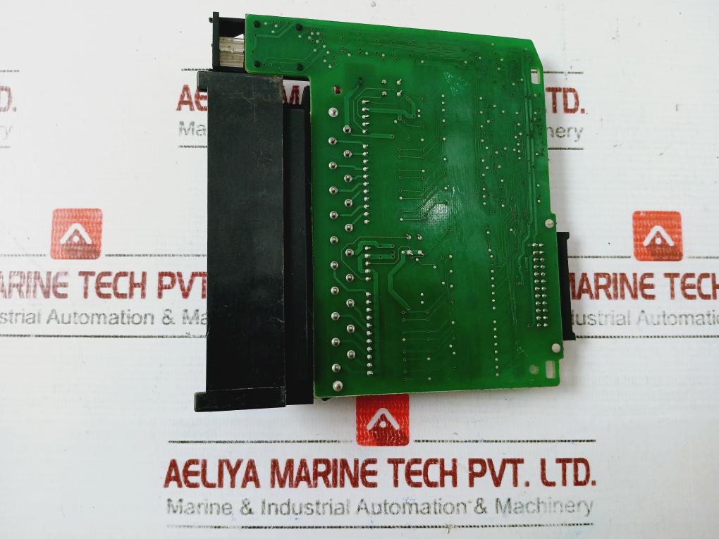 GE Fanuc MDL742 Output Module, D33F2, GTS 11B