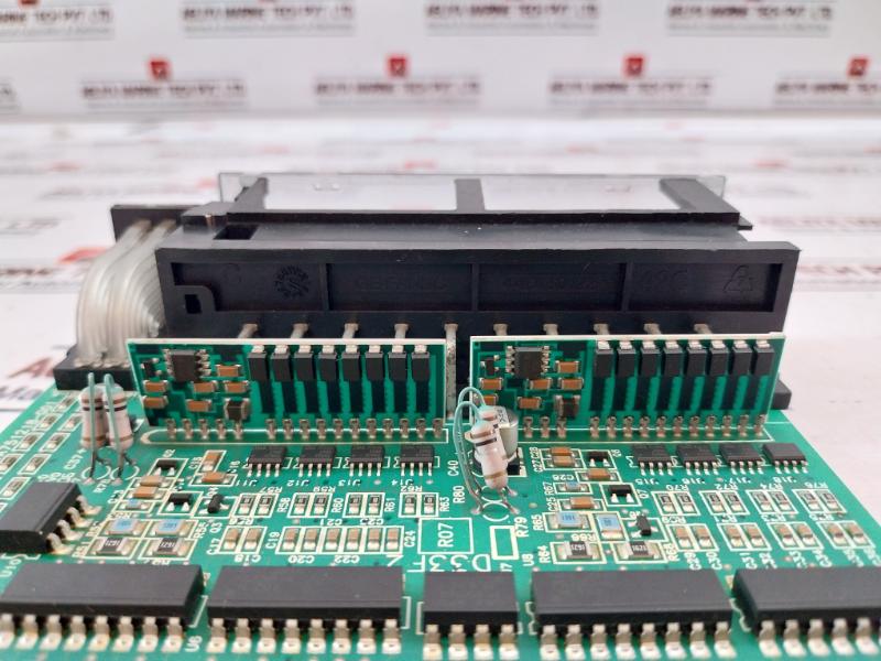 Ge Fanuc Mdl742 Plc Output Module R07 44A751218-g01 D33F2