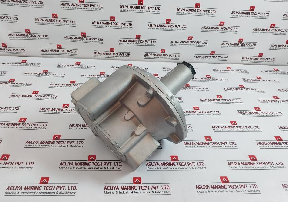 Geca Rg050-ft-2B Gas Governor 28-70 Mbar / 2 Bar Max 2 Inch