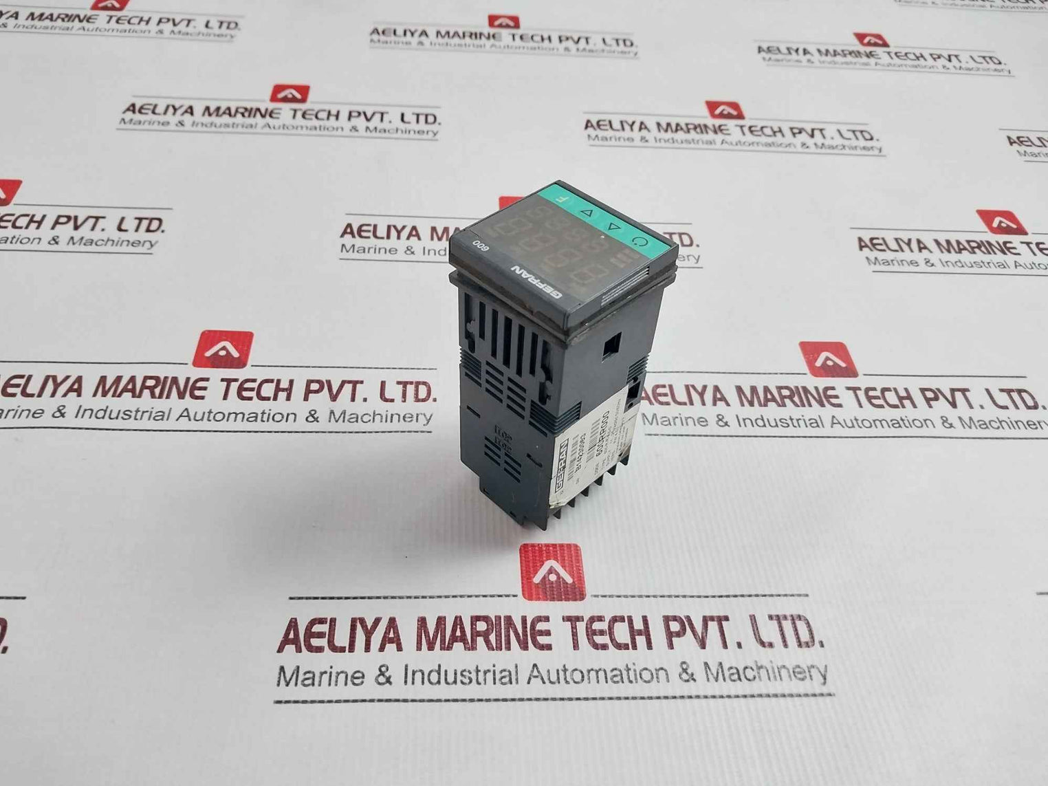 Gefran 600-r-r-0-0-0 Temperature Controller