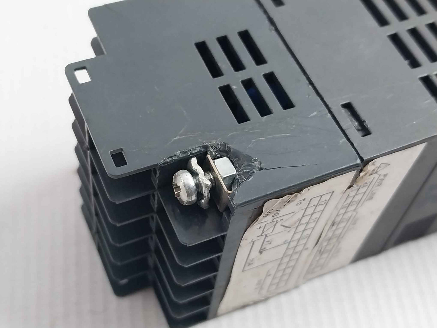 Gefran 600-r-r-0-0-0 Temperature Controller