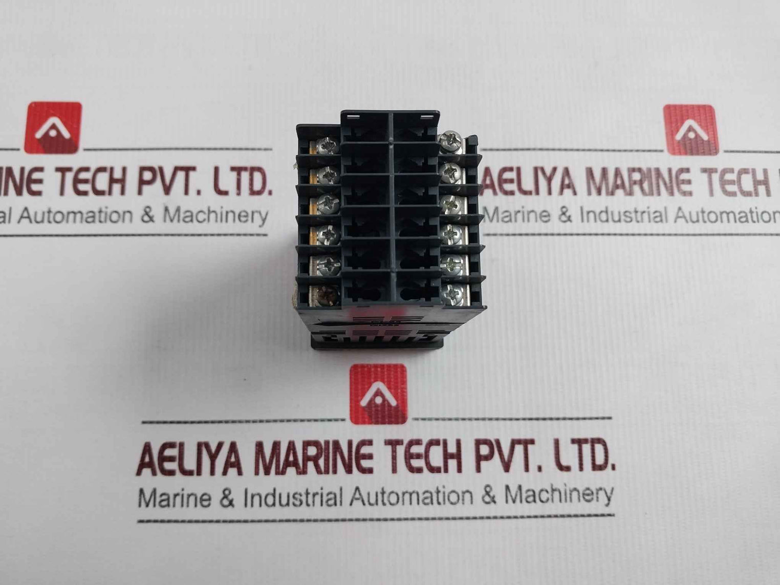 Gefran 600-r-r-0-0-0 Temperature Controller