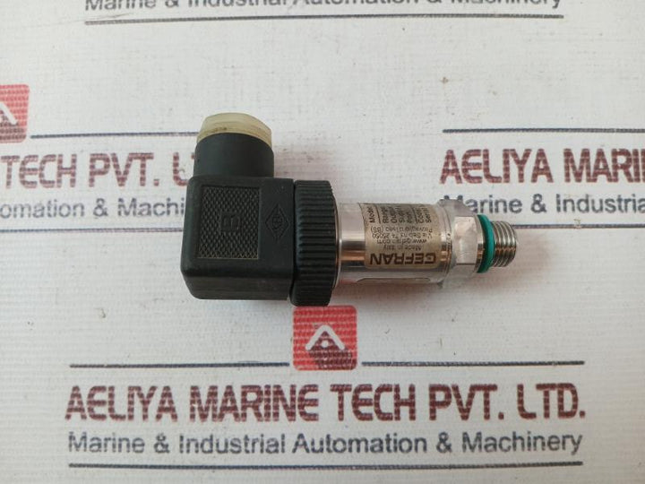 Gefran Ks-c-e-e-b25D-m-v-599 Pressure Transmitter 0-250 Bar 15-30Vdc F060988