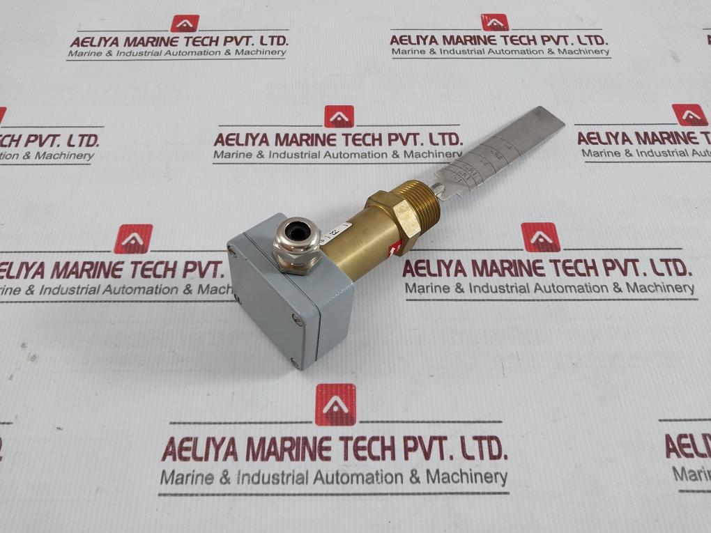 Gems Sensors 020-3497 Paddle Flow Switch For Cooling Water 250Vac/Dc 0.5A 20Va