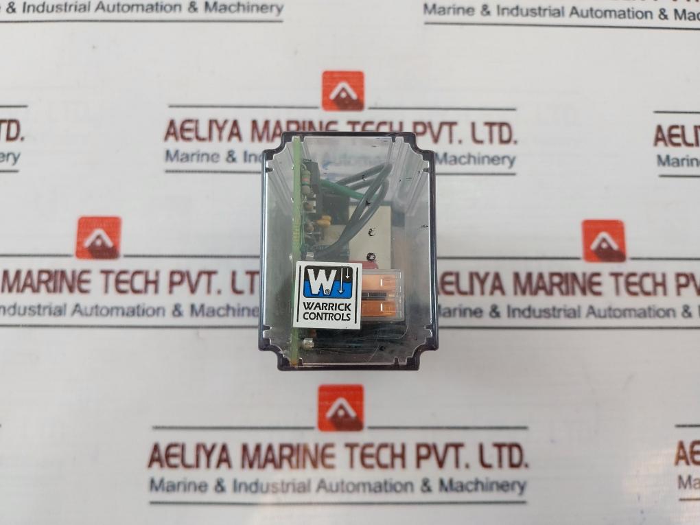 Gems Sensors 16Dmc1B0 Level Control Relay With Base 300V 10A