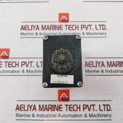 Gems Sensors 16Dmc1B0 Level Control Relay With Base 300V 10A
