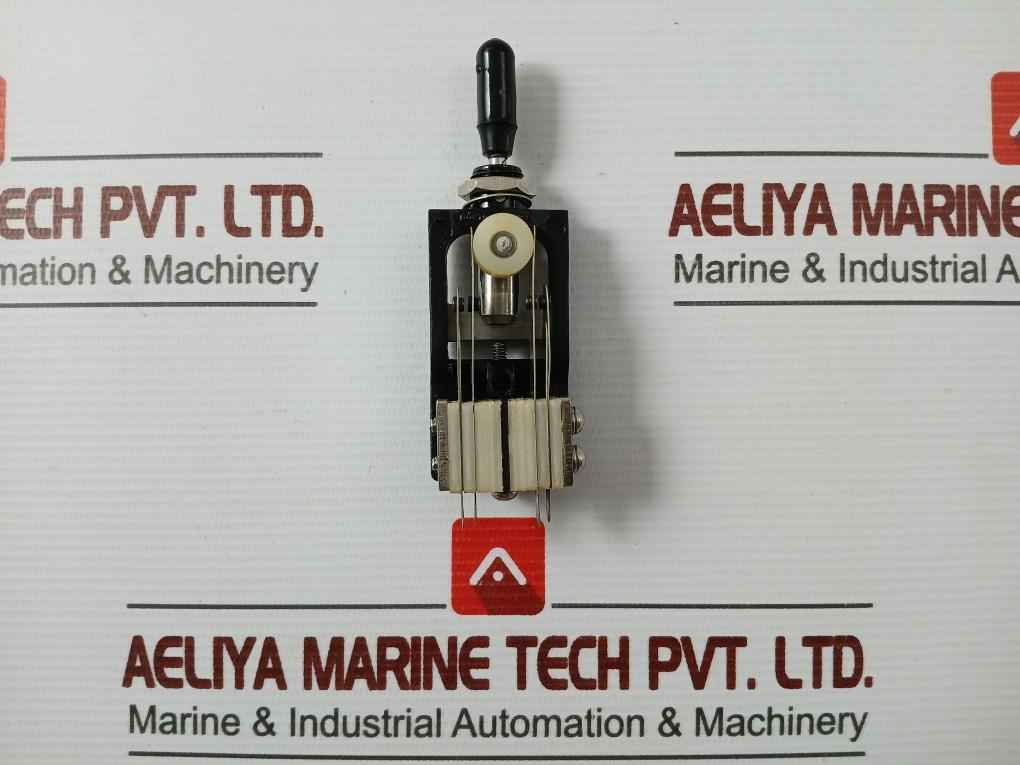General Control Company Mcm-m3-a-0-a-0 Lever Switch 2411086