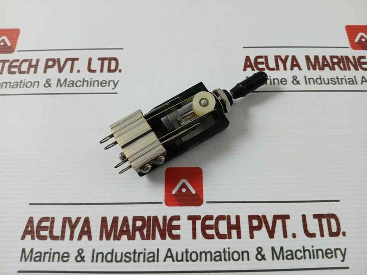 General Control Company Mcm-m3-a-0-a-0 Lever Switch 2411086
