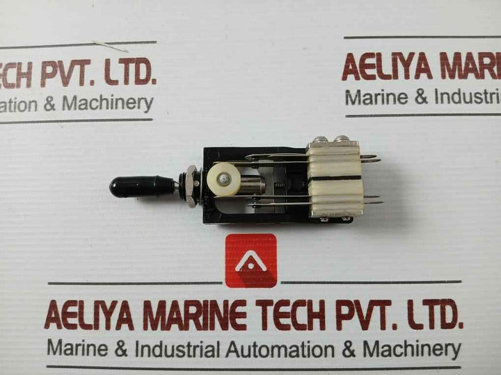 General Control Company Mcm-m3-a-0-a-0 Lever Switch 2411086