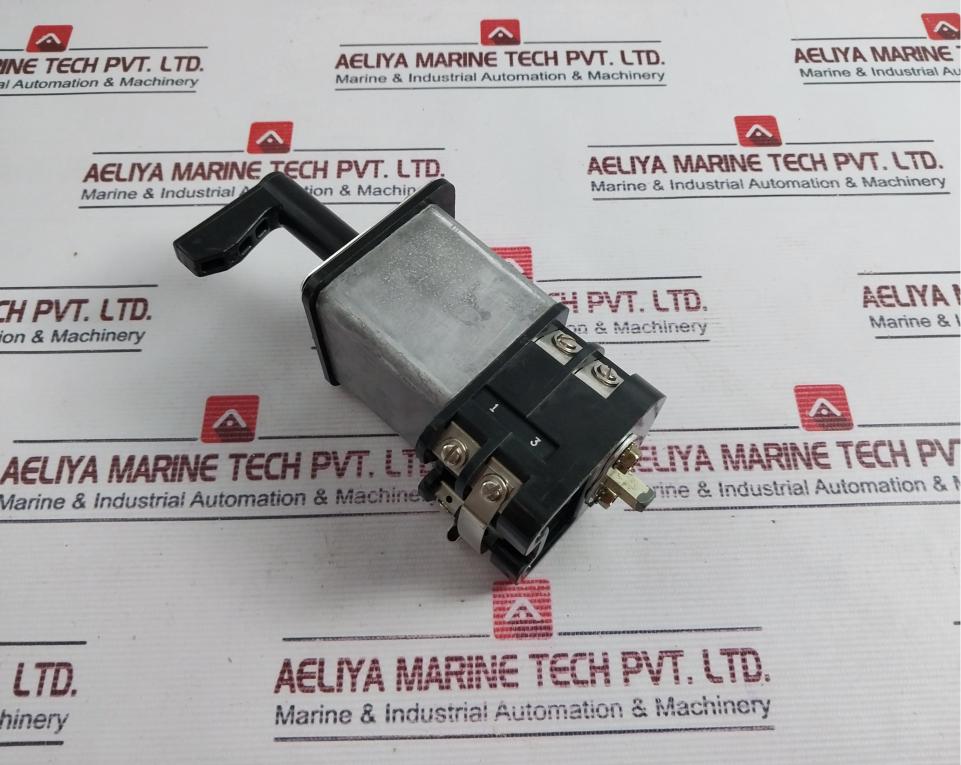 General Electric 10Aa100 Rotary Breaker Switch