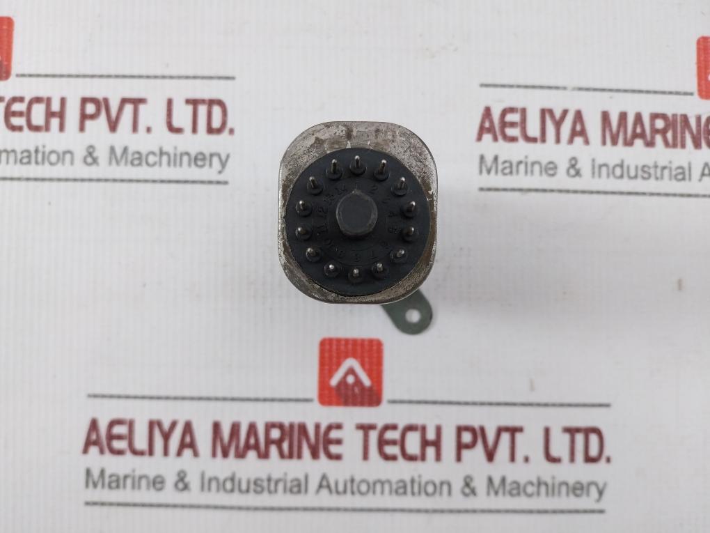General Electric 3S2790Ga138D1 Ac Relay