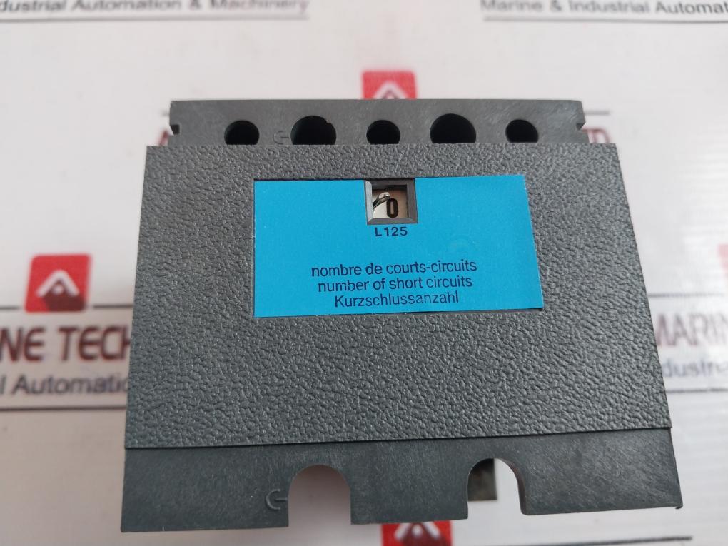 General Electric 721023 Moulded Case Circuit Breaker