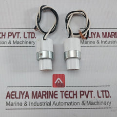 General Electric Alf-272-02 Lamp Holder 660W 600V