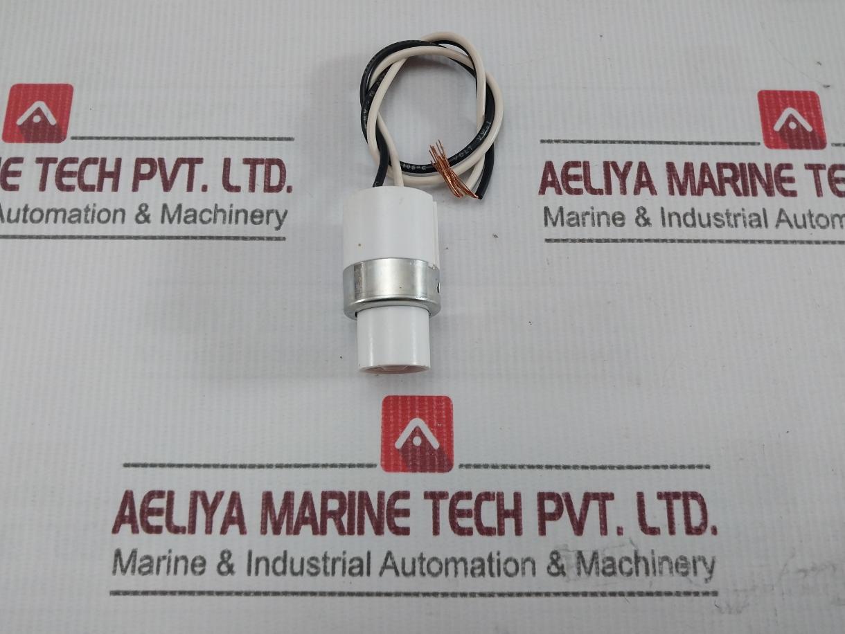 General Electric Alf-272-02 Lamp Holder 660W 600V