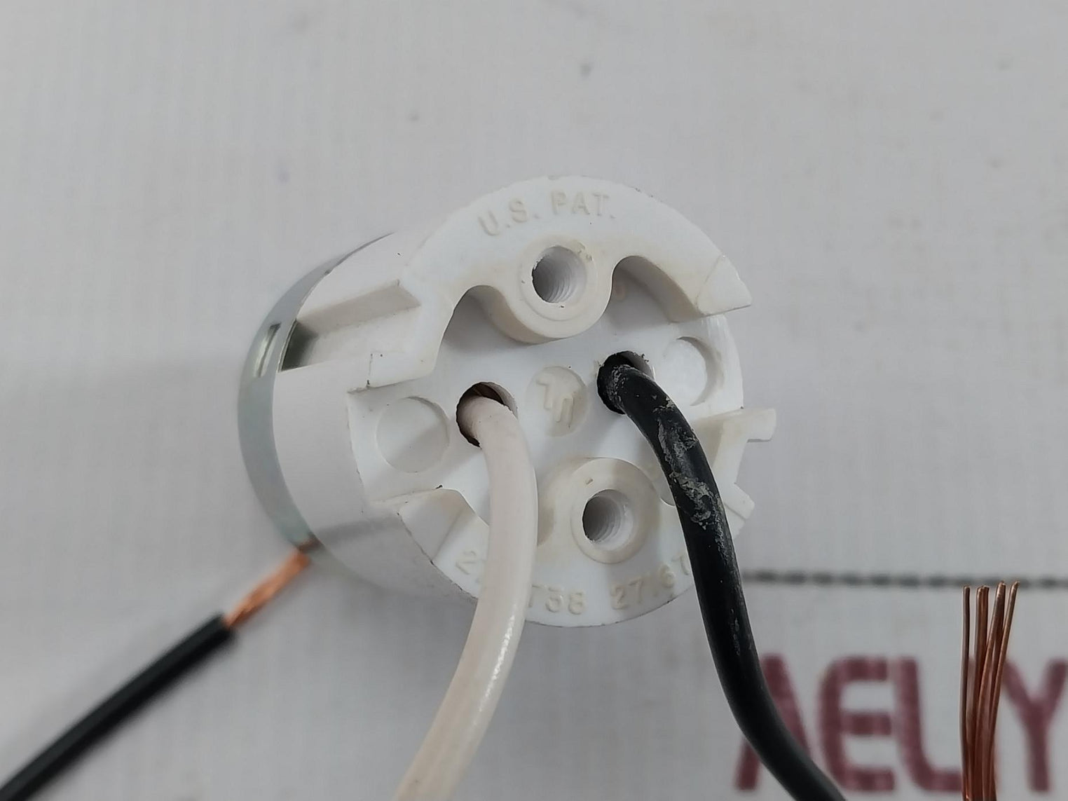 General Electric Alf-272-02 Lamp Holder 660W 600V