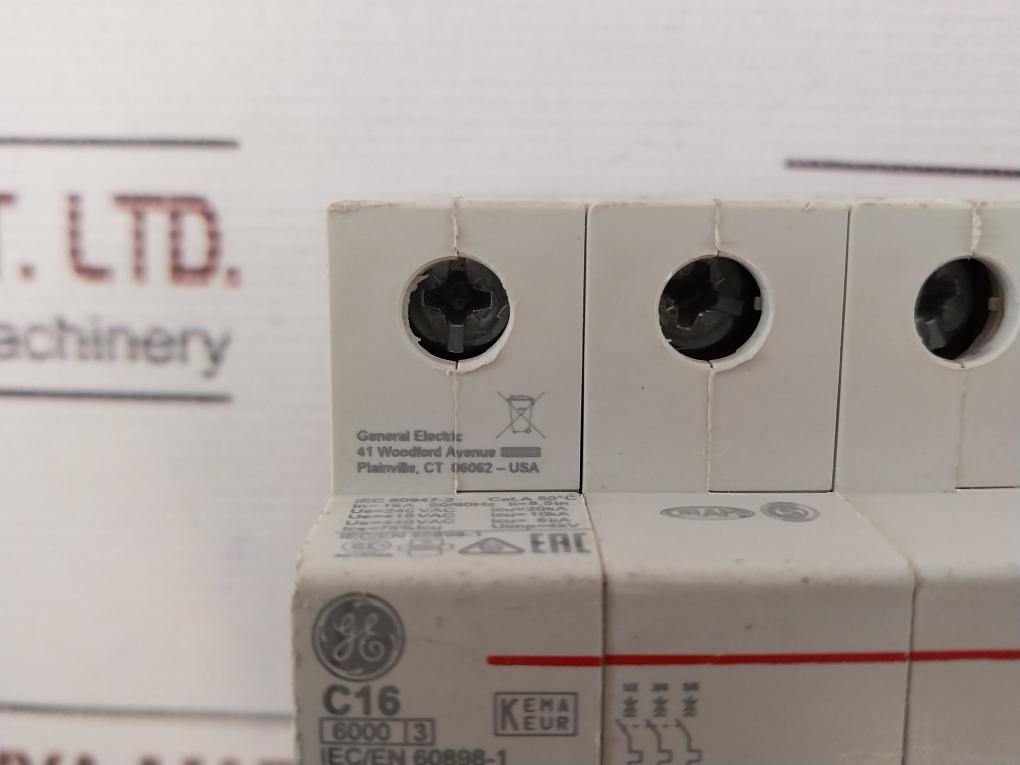 General Electric C16 Circuit Breaker 400V