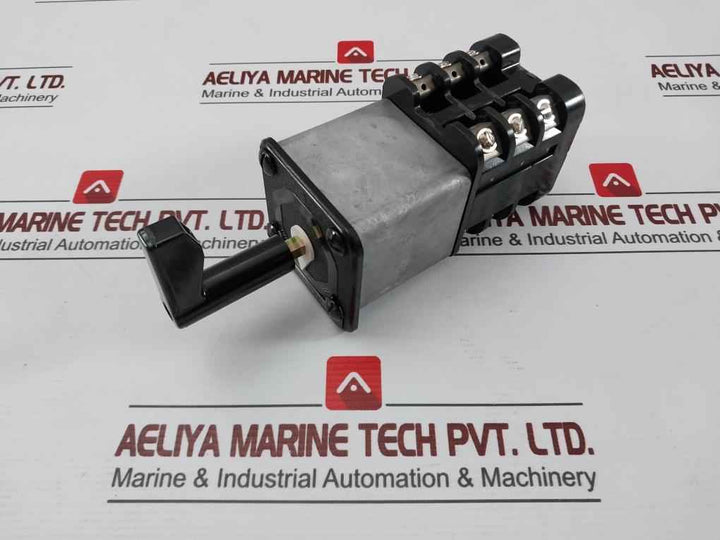 General Electric C3A01S1S2P1 Sbm Rotary Cam Switch