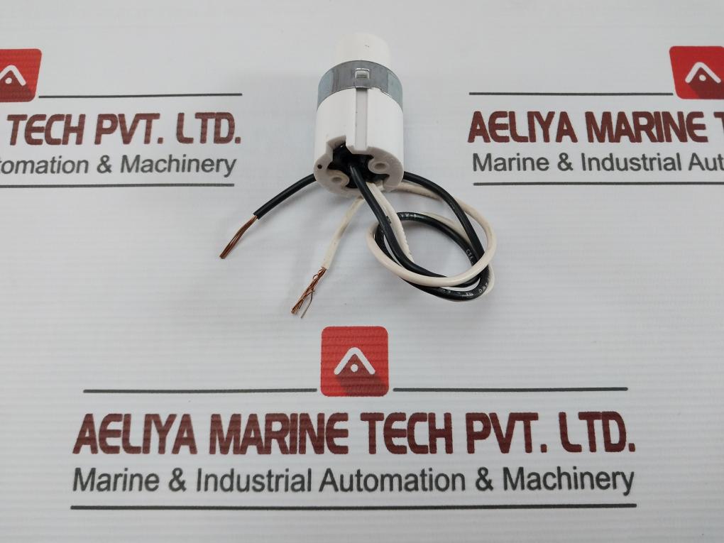 General Electric Ceramic Fuse 660W 600V