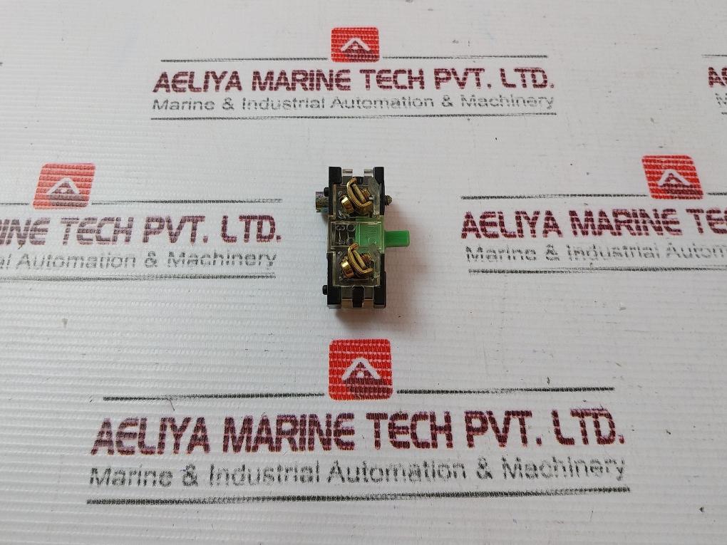 General Electric CR104P Contact Block