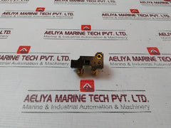 Lot Of 2X General Electric Cr104P Contact Block