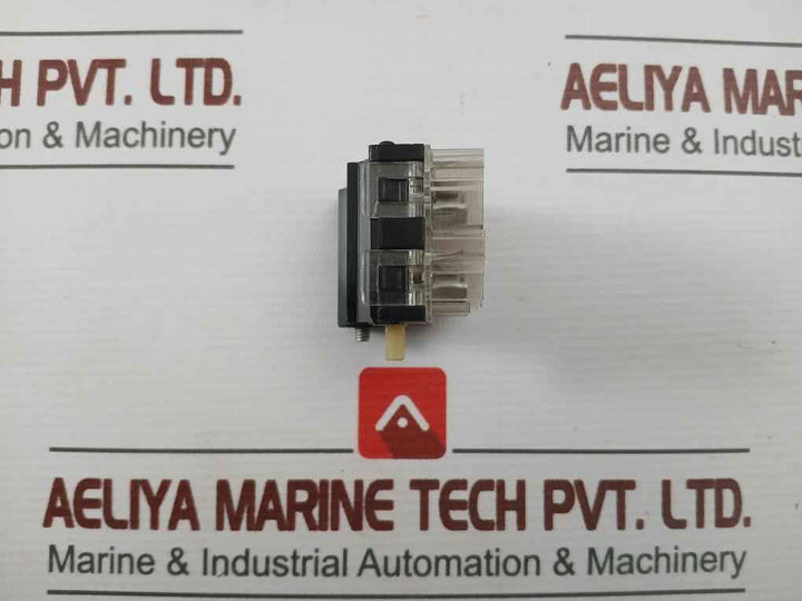 General Electric Cr104P Contact Block Nema-a600