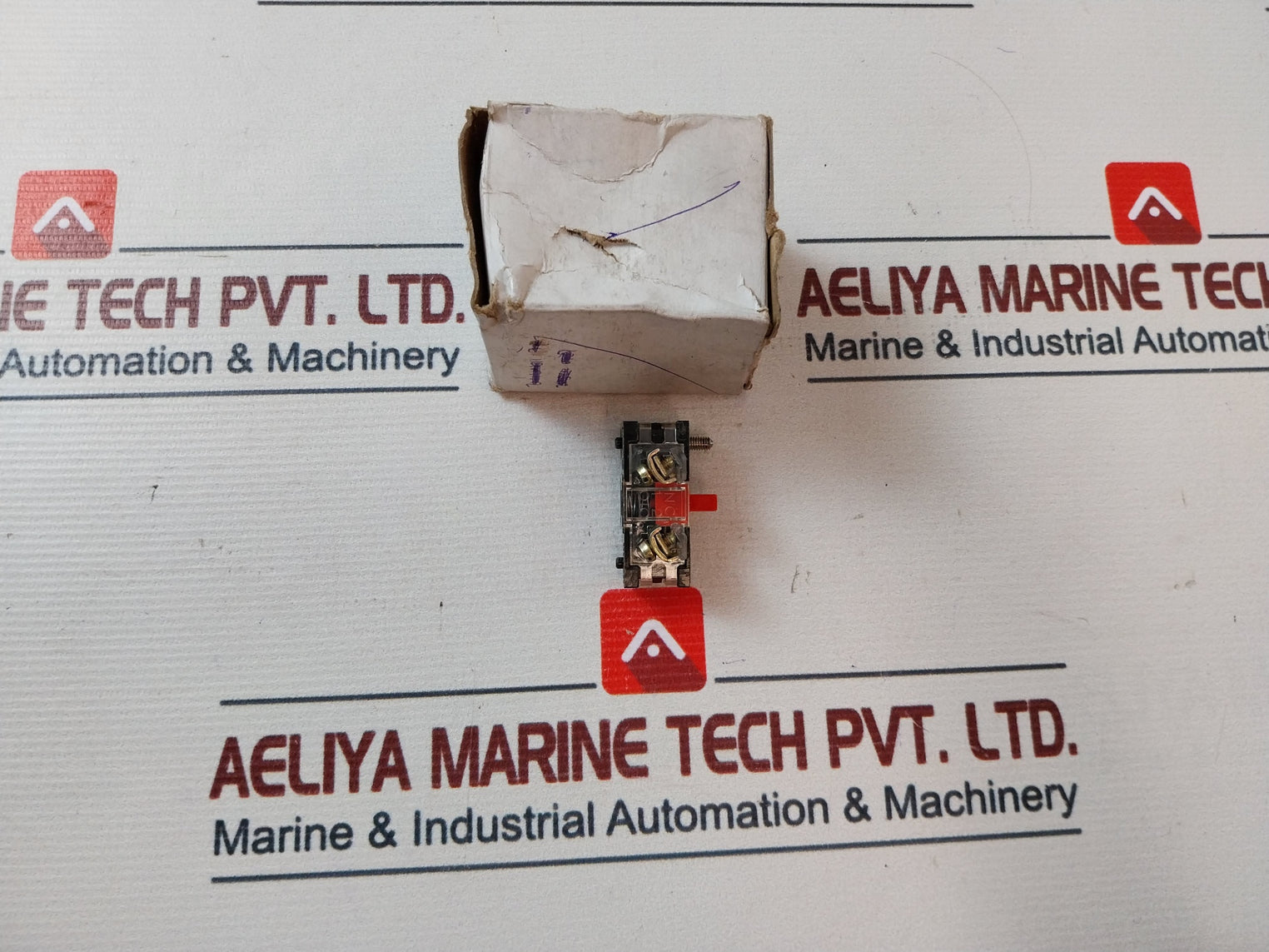 General Electric Cr104P Contact Block Nema A600