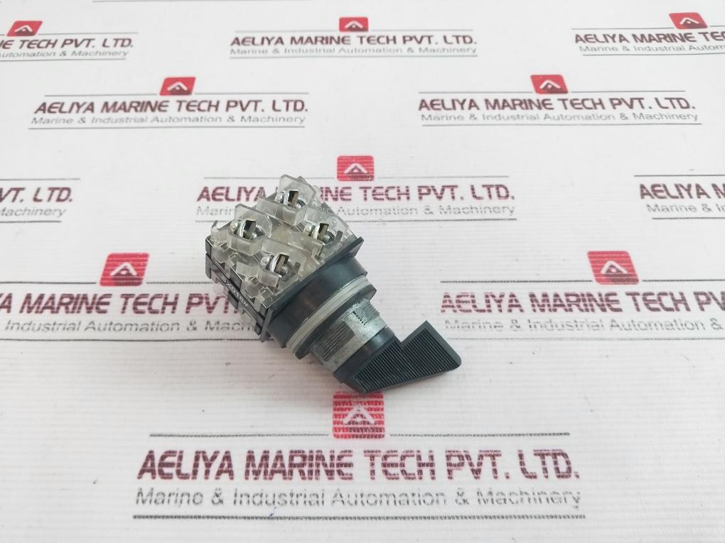 General Electric Cr104p Heavy Duty Push Button