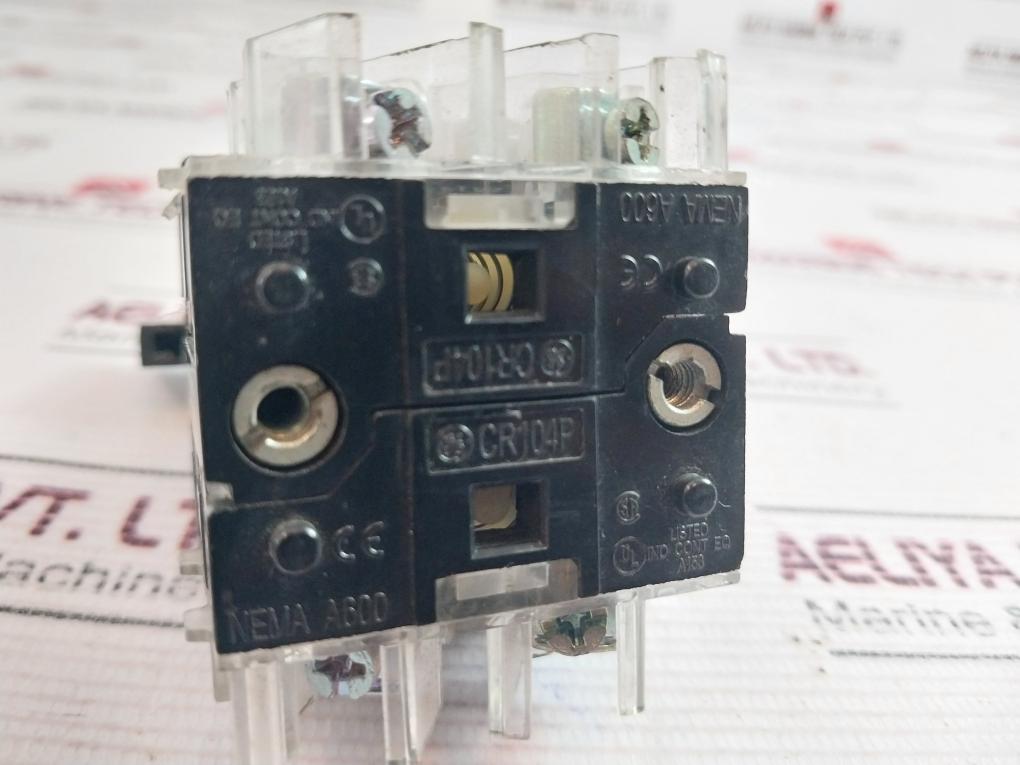 General Electric Cr104p Heavy Duty Push Button