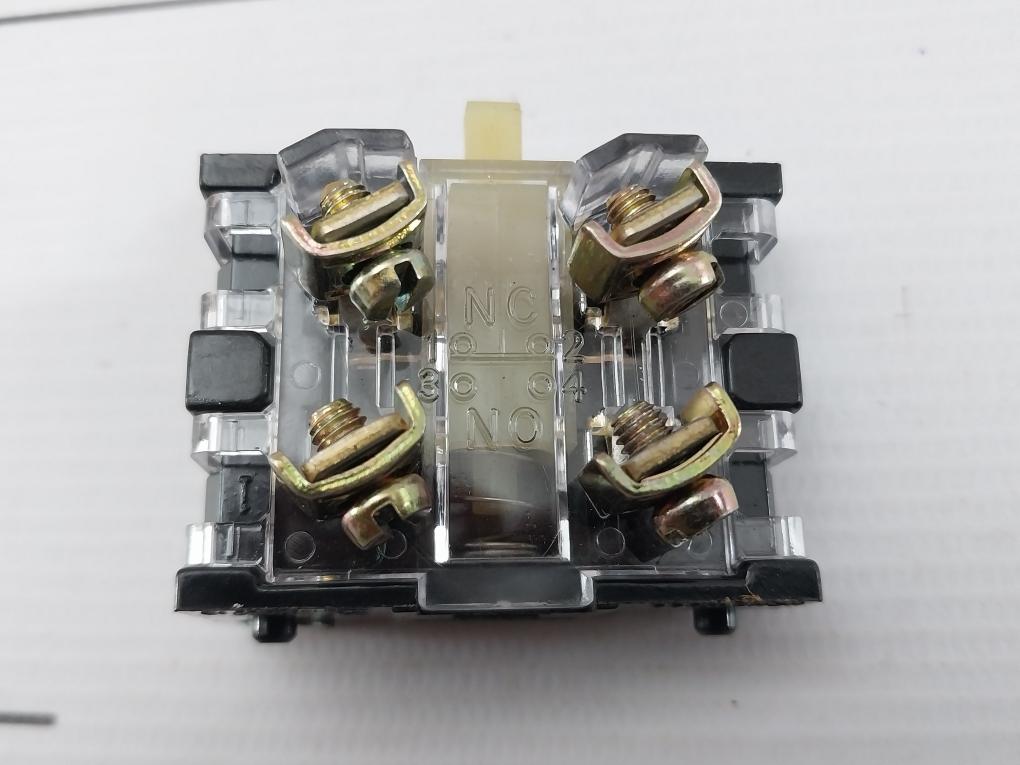 General Electric Cr104Pxc91 Contact Block