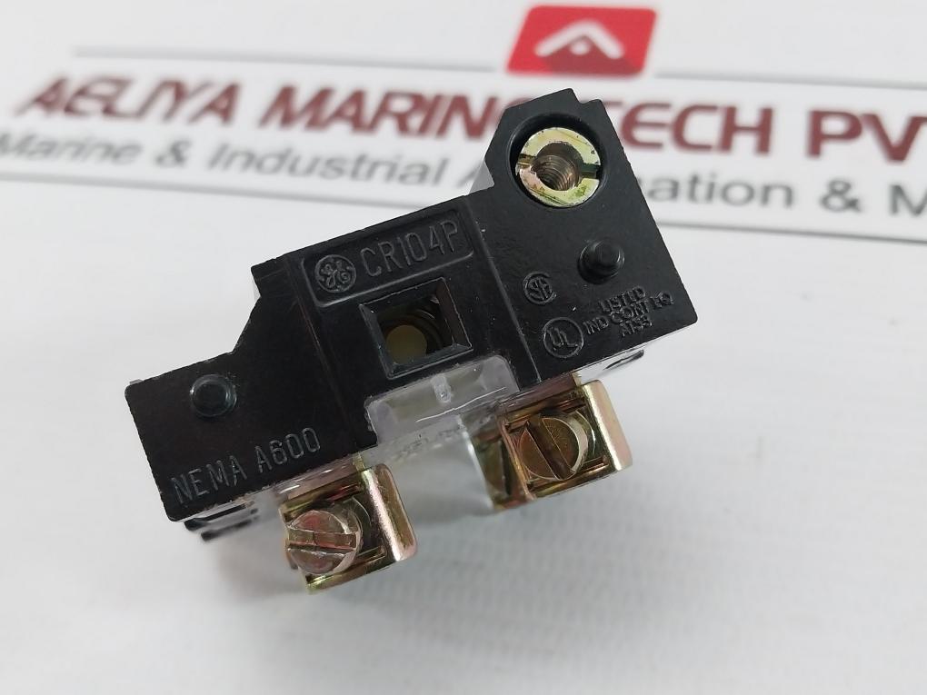 General Electric Cr104Pxc91 Contact Block