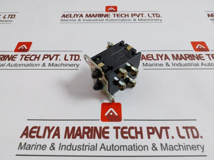 General Electric Cr2940U201 Contact Block Max 600V