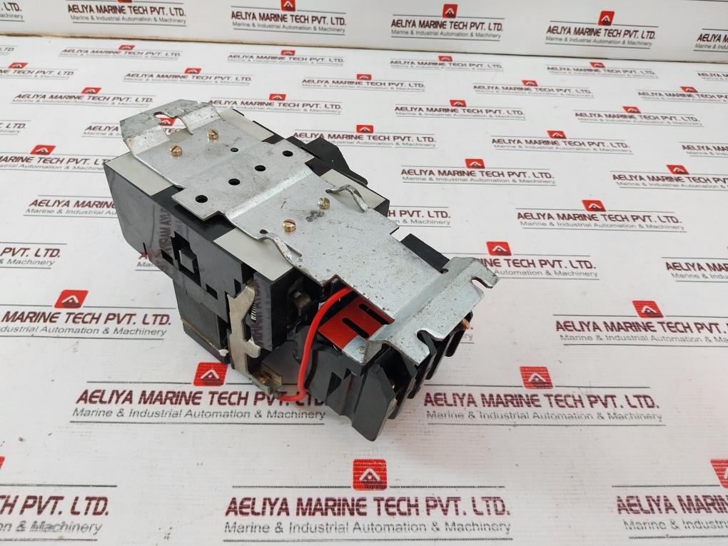 General Electric Cr306D002 Magnetic Starter 45Amp Ser A