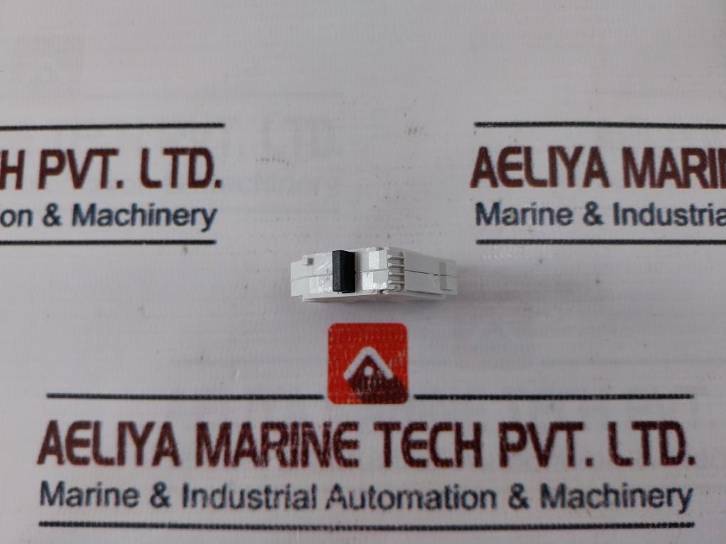 Lot of 3X General Electric FAS10L Auxiliary Contact 10A 4kV