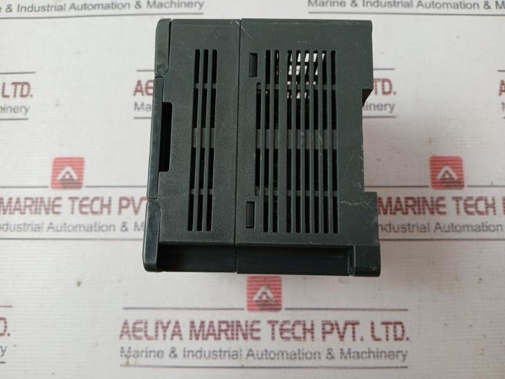 General Electric Ic200Uex014-c Versamax Micro Controller E157515 24Vdc 7.5Ma