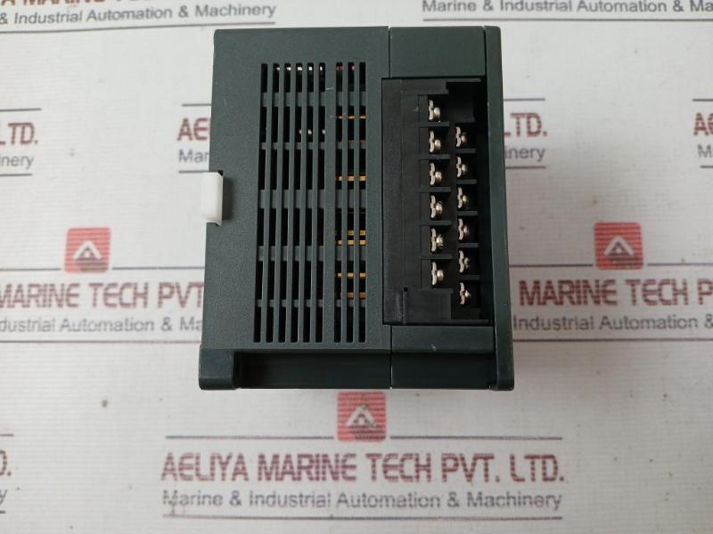 General Electric Ic200Uex014-c Versamax Micro Controller E157515 24Vdc 7.5Ma