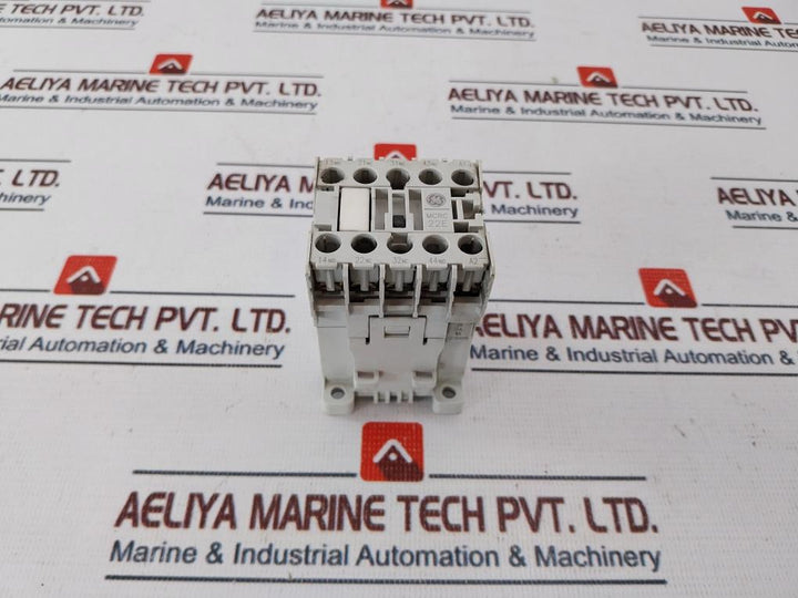 General Electric Mcrc022At Mini Control Relay 16A 750V