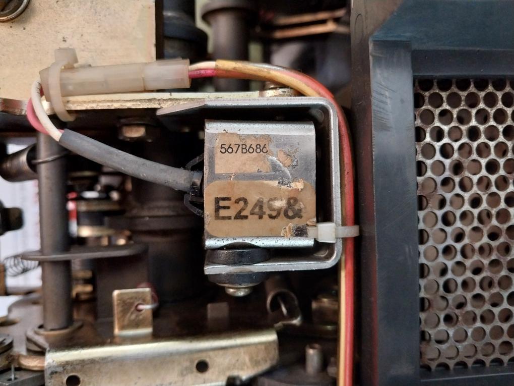 General Electric Shd20B220 3-pole Power Break Ii Circuit Breaker 10054602P1-b