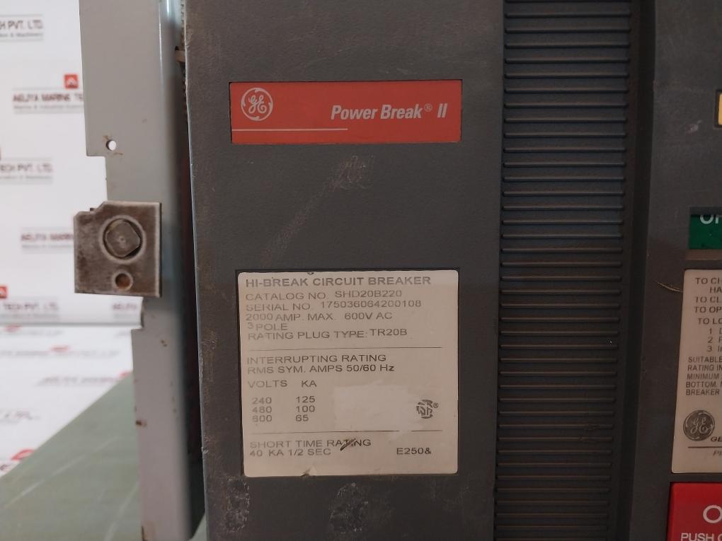 General Electric Shd20B220 3-pole Power Break Ii Circuit Breaker 10054602P1-b