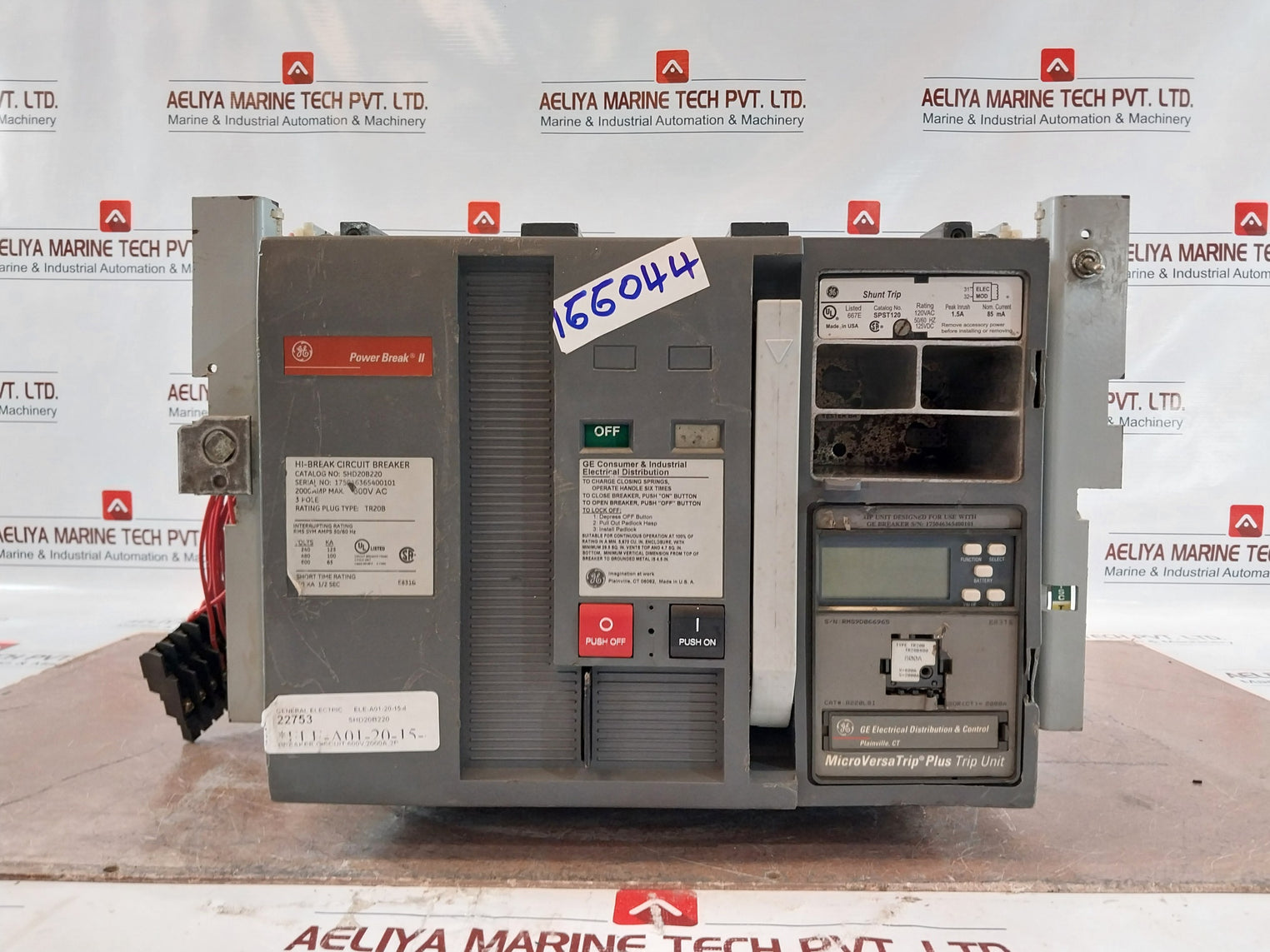 General Electric Shd20B220 3-pole Power Break Ii Circuit Breaker 600V Ac 2000Amp