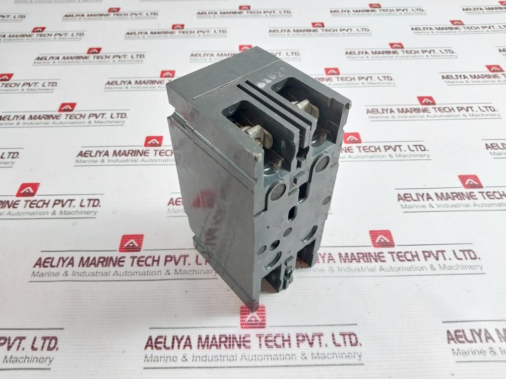 General Electric Ted124020 Industrial Circuit Breaker Tcal14