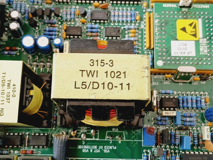General Electric TWI 1021 L5/D10-11 Printed Circuit Board