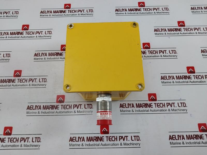 General Monitors S4100 T 31100-2 Detector/Transmitter 18.5-35 Vdc 1A