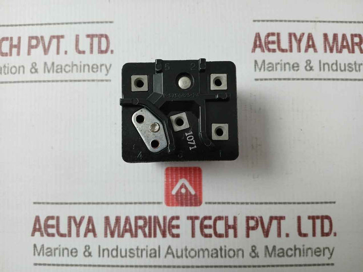 General Electric 3Arr3B2N3 Industrial Relay Used